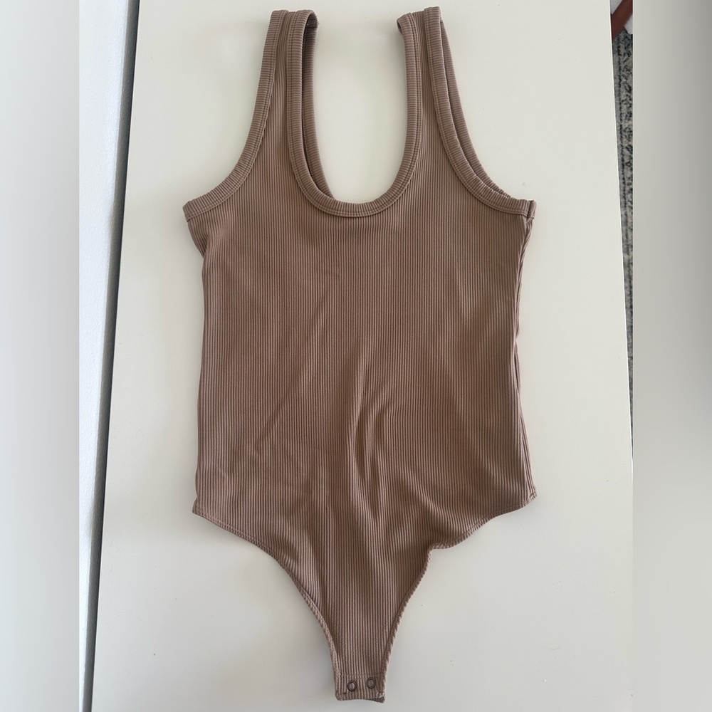 Abercrombie Seamless Scoop Neck bodysuit